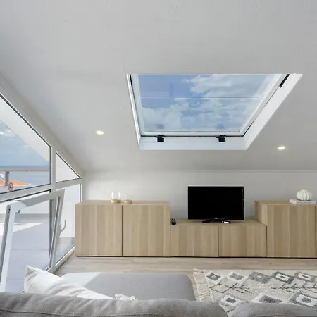 Vila Sky And Sea Haven Santa Cruz (Madeira)